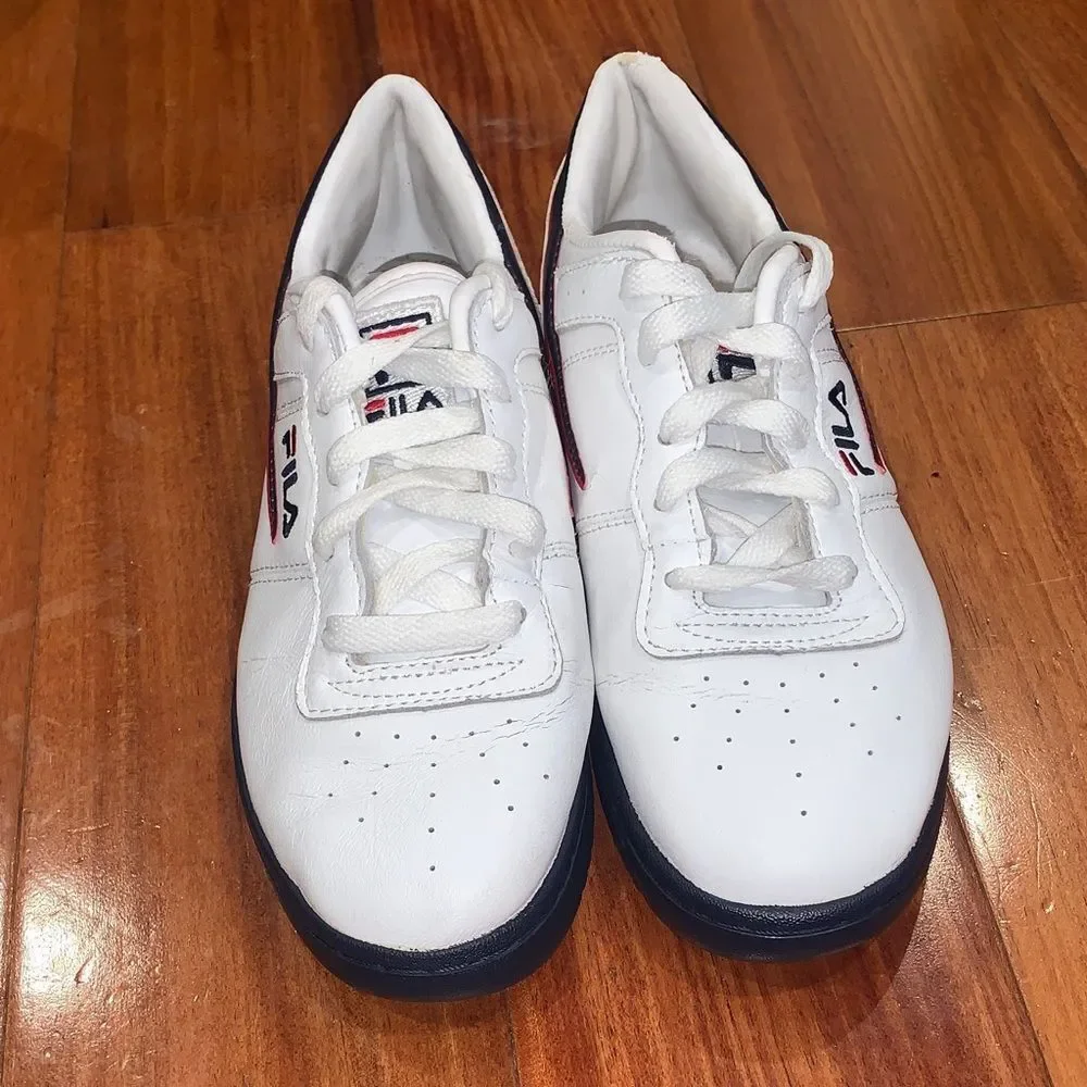 Fila White Sneakers with Navy and Red Accents size 5